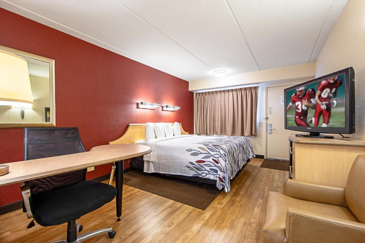 Red Roof Inn Huntington Barboursville Εξωτερικό φωτογραφία