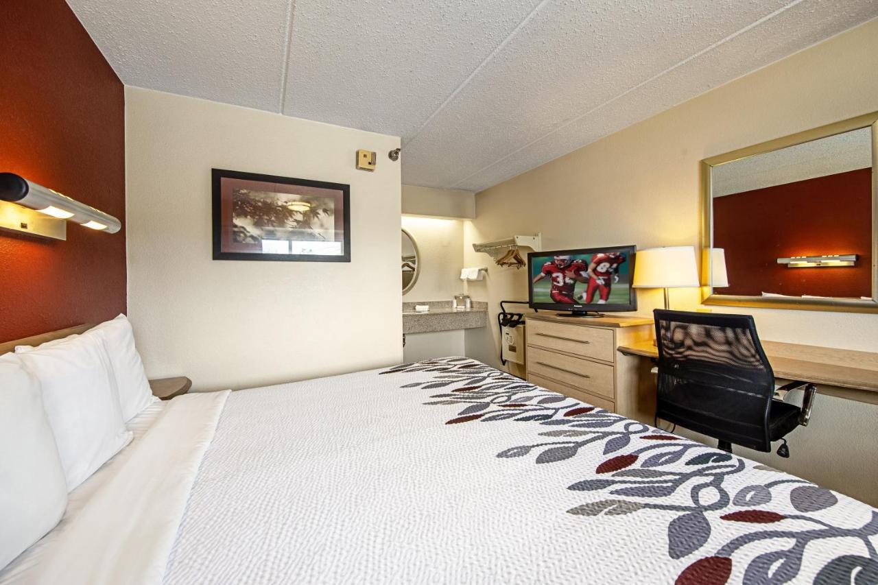 Red Roof Inn Huntington Barboursville Εξωτερικό φωτογραφία