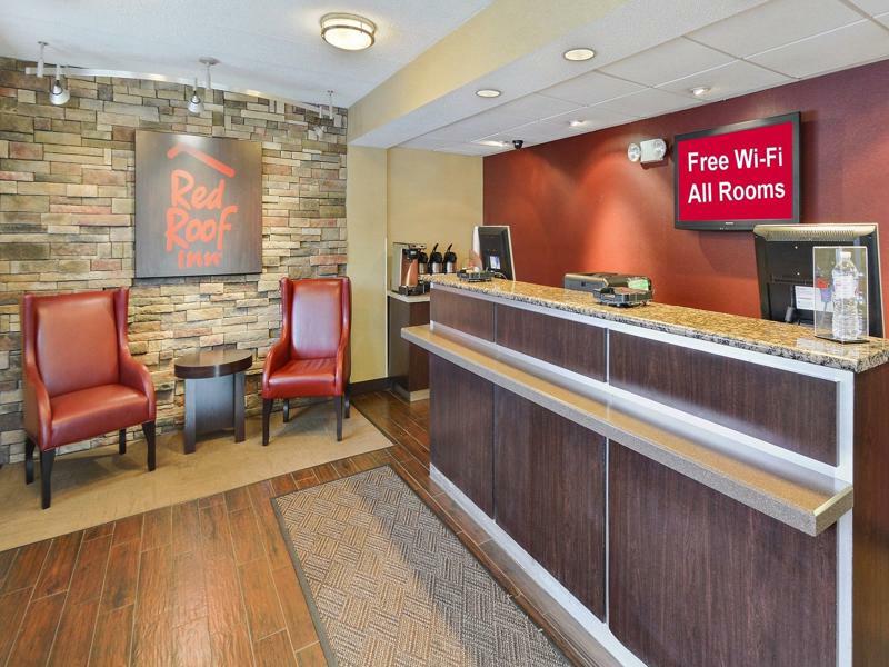 Red Roof Inn Huntington Barboursville Εξωτερικό φωτογραφία